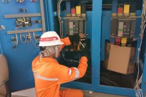 manufaktur panel ats amf suluh berkembang